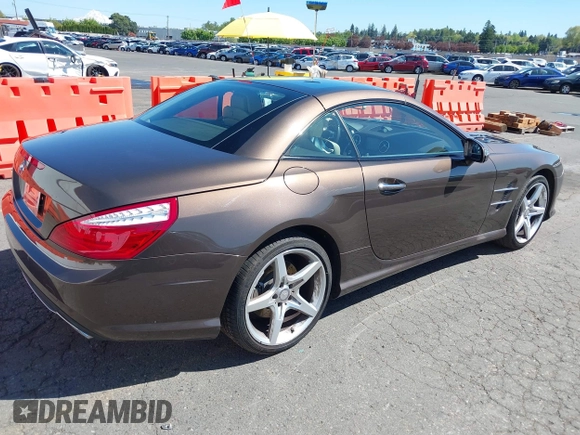 2015 Mercedes-Benz SL 550 with VIN WDDJK7DA6FF031520, listed as a IAAI auction lot 42044960 with Not provided miles and . Bid and sale history available at DreamBid. Image 4.