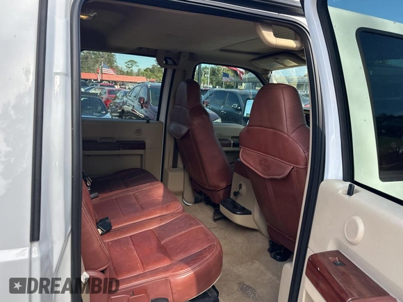 2009 Ford Super Duty F-450 DRW XL with VIN 1FTXW43R29EA82957, listed as a Copart auction lot 43189425 with 138,847 mi miles and Clean Title. Bid and sale history available at carsss.com. Image 6.