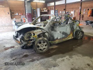 2003 Volkswagen Beetle GLS z VIN 3VWCK21Y13M316089, wystawiony jako Copart lot #51071545 z przebiegiem Nie podano mil oraz Szkoda całkowita • Salvage title. Historia ofert i sprzedaży dostępna na DreamBid. Obrazek 1.