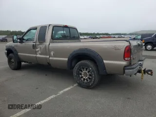 2004 Ford F-250 XL with VIN 1FTNX21L34EA81171, listed as a Copart auction lot 61242825 with 308,532 mi miles and Clean title. Bid and sale history available at DreamBid. Image 2.