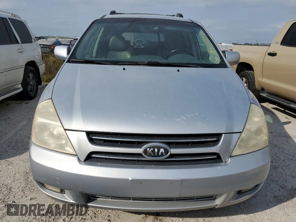 2007 Kia Sedona EX with VIN KNDMB233576179964, listed as a Copart auction lot 76402924 with 0 mi miles and Non Repairable. Bid and sale history available at carsss.com. Image 5.