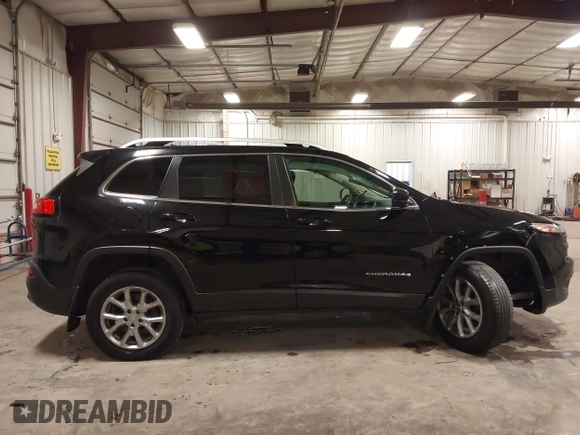 2017 Jeep Cherokee Latitude с VIN 1C4PJMCB6HD227326, выставлен на аукционе IAAI как лот 42181798 с пробегом 147 962 миль миль и . История ставок и продаж доступна на DreamBid. Изображение 13.