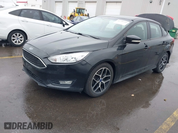 2015 Ford Focus SE with VIN 1FADP3F22FL240476, listed as a IAAI auction lot 41739722 with 159,179 mi miles. Bid and sale history available at carsss.com. Image 17.