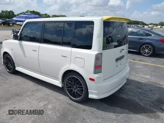 2006 Scion xB with VIN JTLKT324764043242, listed as a IAAI auction lot 41935037 with 180,799 mi miles. Bid and sale history available at carsss.com. Image 3.