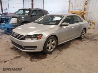 2012 Volkswagen Passat SE with VIN 1VWBH7A31CC035908, listed as a IAAI auction lot 41535111 with 119,816 mi miles. Bid and sale history available at carsss.com. Image 17.