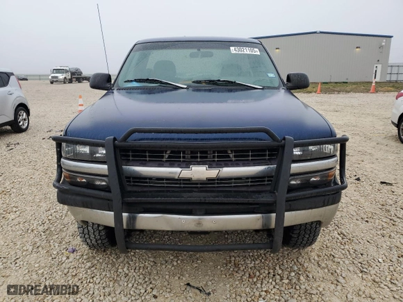 2000 Chevrolet Silverado 1500 with VIN 1GCEK14V9YZ235077, listed as a Copart auction lot 43021105 with 172,099 mi miles and Salvage Title. Bid and sale history available at carsss.com. Image 5.