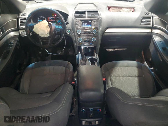 2017 Ford Explorer XLT with VIN 1FM5K8D81HGD64733, listed as a Copart auction lot 48240645 with 146,384 mi miles and Salvage Title. Bid and sale history available at carsss.com. Image 8.