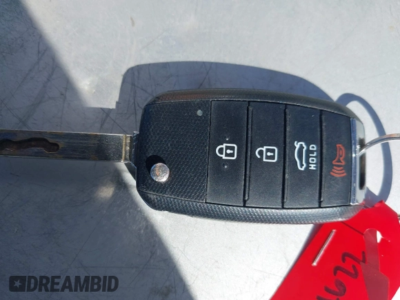 2016 Kia Optima LX with VIN KNAGT4L31G5075416, listed as a IAAI auction lot 42281622 with 125,971 mi miles and . Bid and sale history available at DreamBid. Image 11.