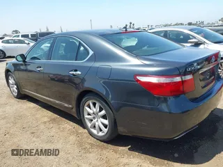 2007 Lexus LS 460 with VIN JTHBL46F275026095, listed as a IAAI auction lot 42168849 with 241,137 mi miles. Bid and sale history available at carsss.com. Image 3.