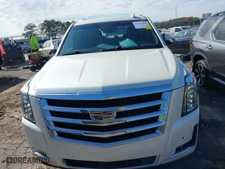 2015 Cadillac Escalade Premium with VIN 1GYS4NKJ8FR514158, listed as a IAAI auction lot 41561419 with 172,470 mi miles. Bid and sale history available at carsss.com. Image 13.