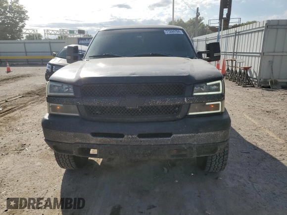 2003 Chevrolet Silverado 1500 with VIN 2GCEC19VX31253384, listed as a Copart auction lot 71244704 with 175,232 mi miles and Salvage Title. Bid and sale history available at carsss.com. Image 5.