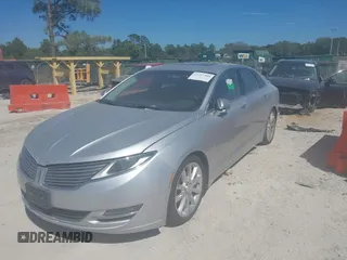 2014 Lincoln MKZ with VIN 3LN6L2J96ER817180, listed as a IAAI auction lot 41747304 with 97,355 mi miles. Bid and sale history available at carsss.com. Image 2.