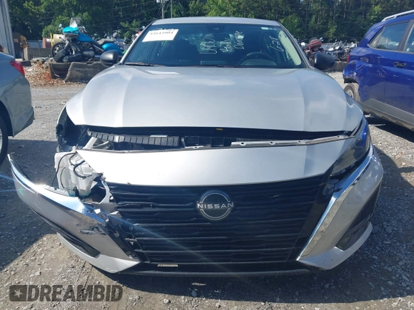 2024 Nissan Altima SV with VIN 1N4BL4DV4RN353196, listed as a IAAI auction lot 42643904 with 37,424 mi miles and . Bid and sale history available at DreamBid. Image 12.