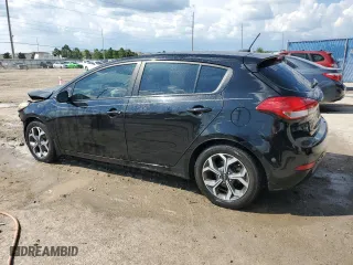 2016 Kia Forte 5-Door LX with VIN KNAFK5A86G5608301, listed as a Copart auction lot 72516224 with 70,687 mi miles and Salvage Title. Bid and sale history available at carsss.com. Image 2.