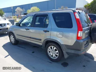 2006 Honda CR-V EX with VIN JHLRD68816C025041, listed as a IAAI auction lot 41963589 with 180,077 mi miles. Bid and sale history available at carsss.com. Image 3.