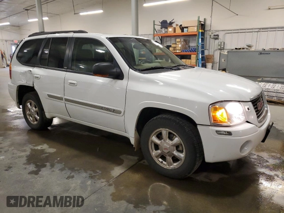 2002 GMC Envoy SLT with VIN 1GKDT13S822472292, listed as a Copart auction lot 52749785 with 172,211 mi miles and Salvage Title. Bid and sale history available at carsss.com. Image 4.