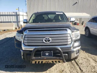 2014 Toyota Tundra Limited z VIN 5TFHY5F19EX338472, wystawiony jako Copart lot #76444004 z przebiegiem 220 641 mil mil oraz Szkoda całkowita • Salvage title. Historia ofert i sprzedaży dostępna na DreamBid. Obrazek 5.