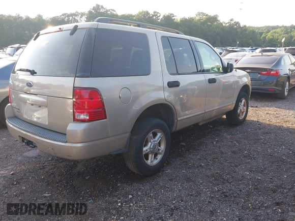 2004 Ford Explorer XLT z VIN 1FMZU63K94UC01739, wystawiony jako IAAI lot #42433985 z przebiegiem 276 349 mil mil oraz . Historia ofert i sprzedaży dostępna na DreamBid. Obrazek 4.