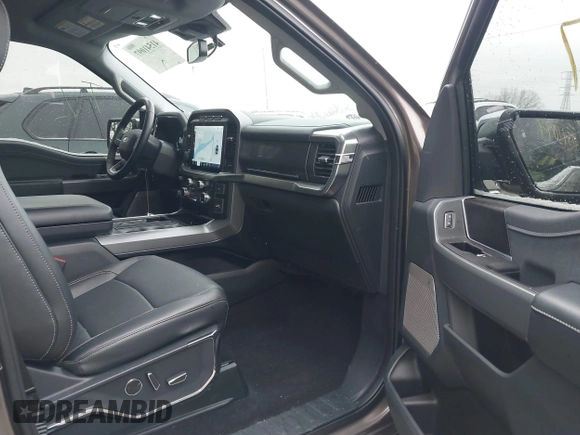 2022 Ford F-150 XL with VIN 1FTFW1E88NKD64093, listed as a IAAI auction lot 41541097 with 28,726 mi miles. Bid and sale history available at carsss.com. Image 5.