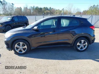 2018 Honda HR-V LX with VIN 3CZRU6H37JG726863, listed as a IAAI auction lot 41843904 with 152,551 mi miles. Bid and sale history available at carsss.com. Image 14.