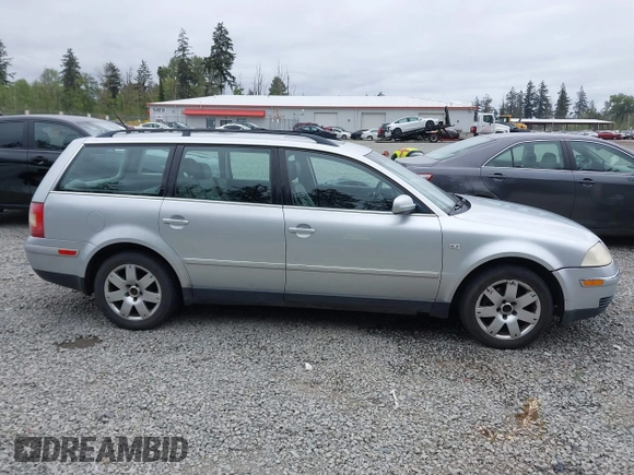 2003 Volkswagen Passat GLX z VIN WVWYH63B73E070842, wystawiony jako IAAI lot #42272467 z przebiegiem 147 851 mil mil oraz . Historia ofert i sprzedaży dostępna na DreamBid. Obrazek 13.