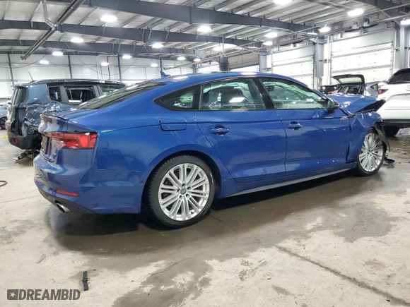 2019 Audi A5 Sportback Prestige with VIN WAUFNCF59KA010682, listed as a Copart auction lot 86769964 with NaN miles and Salvage Title. Bid and sale history available at carsss.com. Image 3.
