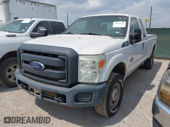 2015 Ford F-250 XLT with VIN 1FT7X2BT8FEA63663, listed as a IAAI auction lot 42135275 with 169,164 mi miles and . Bid and sale history available at DreamBid. Image 2.