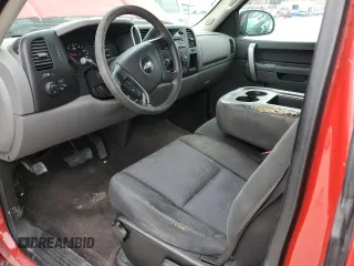 2010 Chevrolet Silverado 1500 LS with VIN 1GCSCREA2AZ207668, listed as a Copart auction lot 88271175 with 233,041 mi miles and Salvage Title. Bid and sale history available at carsss.com. Image 8.