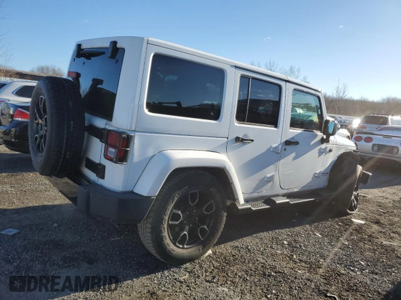 2018 Jeep Wrangler JK Unlimited Sahara with VIN 1C4BJWEG9JL863359, listed as a Copart auction lot 82865114 with 42,607 mi miles and Salvage Title. Bid and sale history available at carsss.com. Image 3.