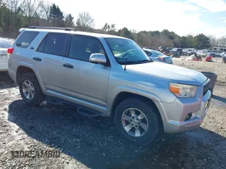 2012 Toyota 4Runner SR5 z VIN JTEZU5JR1C5043044, wystawiony jako IAAI lot #41325019 z przebiegiem 147 462 mil mil oraz . Historia ofert i sprzedaży dostępna na DreamBid. Obrazek 1.