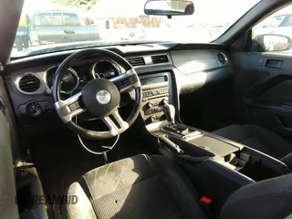 2014 Ford Mustang V6 with VIN 1ZVBP8EM0E5306721, listed as a IAAI auction lot 41671316 with 172,354 mi miles. Bid and sale history available at carsss.com. Image 5.