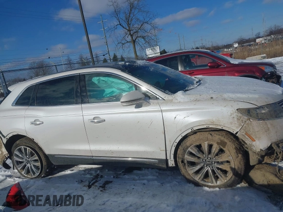 2016 Lincoln MKX Reserve with VIN 2LMTJ8LP3GBL38650, listed as a IAAI auction lot 41338134 with 128,078 mi miles. Bid and sale history available at carsss.com. Image 13.