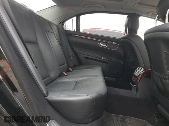 2007 Mercedes-Benz S 550 z VIN WDDNG86X67A131688, wystawiony jako Copart lot #57993685 z przebiegiem 143 631 mil mil oraz Czysty tytuł • Clean title. Historia ofert i sprzedaży dostępna na DreamBid. Obrazek 10.
