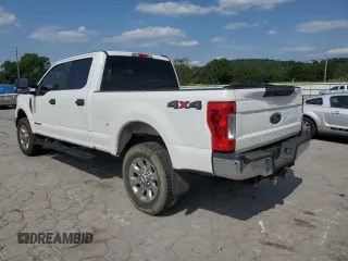 2017 Ford F-250 Lariat z VIN 1FT7W2BT9HEB88290, wystawiony jako Copart lot #57103745 z przebiegiem 325 652 mil mil oraz Czysty tytuł • Clean title. Historia ofert i sprzedaży dostępna na DreamBid. Obrazek 2.