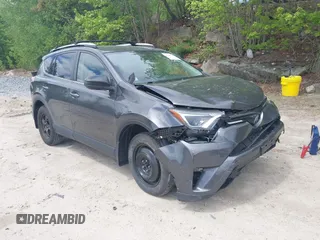 2018 Toyota RAV4 LE с VIN JTMBFREV9JJ742196, выставлен на аукционе IAAI как лот 42242296 с пробегом 97 479 миль миль и . История ставок и продаж доступна на DreamBid. Изображение 1.