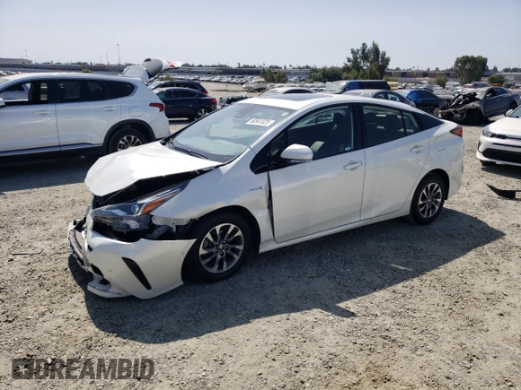 2020 Toyota Prius L Eco with VIN JTDKARFU6L3124832, listed as a Copart auction lot 60941025 with 42,646 mi miles and Salvage title. Bid and sale history available at DreamBid. Image 1.