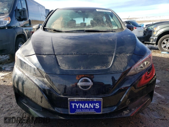 2025 Nissan LEAF S with VIN 1N4AZ1BV1SC550016, listed as a Copart auction lot 46543705 with 11 mi miles and Salvage Title. Bid and sale history available at carsss.com. Image 5.