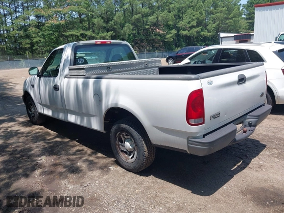 2002 Ford F-150 XL with VIN 3FTRF17222MA24139, listed as a IAAI auction lot 42493583 with 81,585 mi miles and . Bid and sale history available at DreamBid. Image 3.