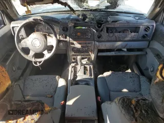 2007 Jeep Commander Sport with VIN 1J8HG48K67C650075, listed as a Copart auction lot 69755804 with 0 mi miles and Non Repairable. Bid and sale history available at carsss.com. Image 8.