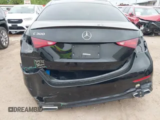 2022 Mercedes-Benz C 300 with VIN W1KAF4GB8NR046010, listed as a IAAI auction lot 41884770 with 34,972 mi miles and . Bid and sale history available at DreamBid. Image 6.