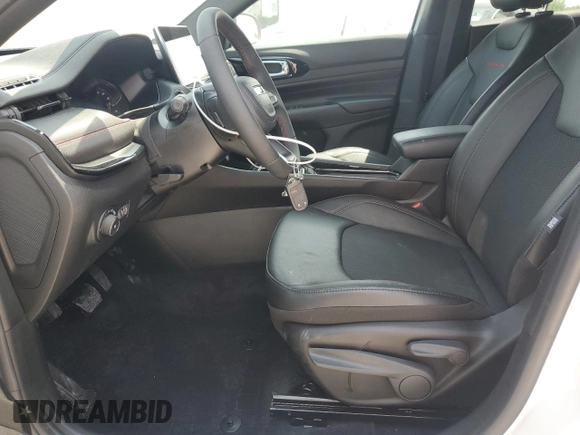 2025 Jeep Compass Trailhawk with VIN 3C4NJDDN6ST543276, listed as a Copart auction lot 62409755 with 4,116 mi miles and Clean title. Bid and sale history available at DreamBid. Image 7.