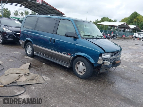 1999 Chevrolet Astro with VIN 1GNEL19W0XB116797, listed as a IAAI auction lot 42219437 with 120,902 mi miles and . Bid and sale history available at DreamBid. Image 1.