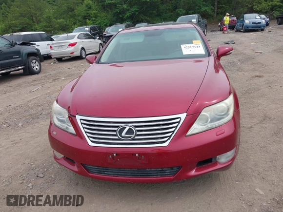 2012 Lexus LS 460 z VIN JTHBL5EF9C5113574, wystawiony jako IAAI lot #42217143 z przebiegiem 215 592 mil mil oraz . Historia ofert i sprzedaży dostępna na DreamBid. Obrazek 12.