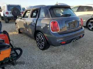 2021 MINI Hardtop 4 Door Cooper S z VIN WMWXU9C01M2P15282, wystawiony jako Copart lot #74238294 z przebiegiem Nie podano mil oraz Nie do naprawy • Non repairable. Historia ofert i sprzedaży dostępna na DreamBid. Obrazek 2.