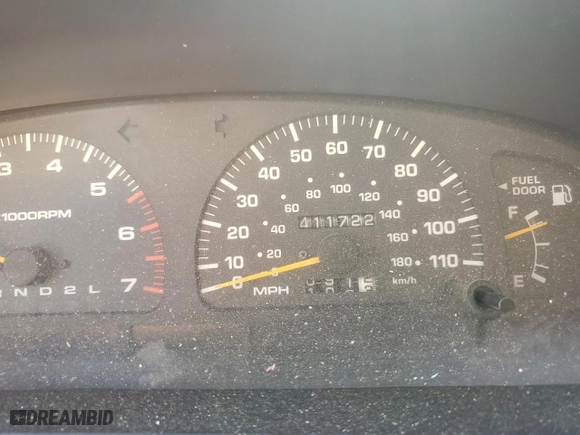 1998 Toyota 4Runner with VIN JT3GN87R6W0082865, listed as a Copart auction lot 49490015 with 411,722 mi miles and Salvage Title. Bid and sale history available at carsss.com. Image 9.