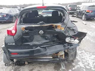 2011 Nissan Juke SL with VIN JN8AF5MV5BT018344, listed as a IAAI auction lot 41214454 with 153,110 mi miles. Bid and sale history available at carsss.com. Image 16.