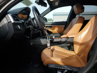 2018 BMW 3 Series 330i xDrive with VIN WBA8D9G55JNU71401, listed as a Copart auction lot 60206935 with Not provided miles and Clean title. Bid and sale history available at DreamBid. Image 7.