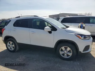 2021 Chevrolet Trax LT z VIN KL7CJPSM5MB372394, wystawiony jako Copart lot #51828485 z przebiegiem 64 557 mil mil oraz Szkoda całkowita • Salvage title. Historia ofert i sprzedaży dostępna na DreamBid. Obrazek 4.