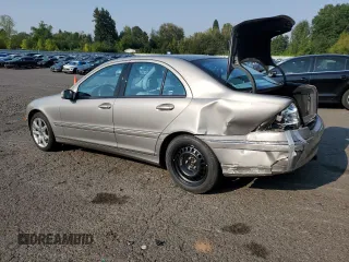2003 Mercedes-Benz C 230 Kompressor with VIN WDBRF40J13A476678, listed as a Copart auction lot 70525434 with 138,793 mi miles and Salvage Title. Bid and sale history available at DreamBid. Image 2.