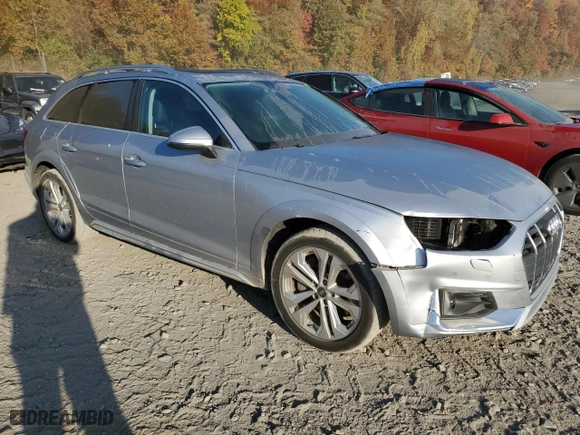 2022 Audi A4 allroad Premium Plus with VIN WA18AAF40NA029039, listed as a Copart auction lot 76756694 with 30,759 mi miles and Salvage Title. Bid and sale history available at carsss.com. Image 4.